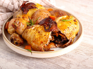 chicken legs stuffed with mushrooms