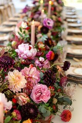 Obraz na płótnie Canvas Elegant Table Decor With Flowers and Candles