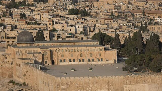 View towards the Al Aqsa mosque, the third most important place of worship for Muslims, located on the Temple Mount in Jerusalem, Israel
