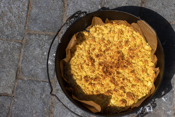 Swedish apple crumble pie, dutch oven reicipes