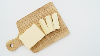 カットしたバター