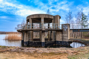 Absetzbecken Bollrich Goslar Wasserüberlauf Bauwerk
