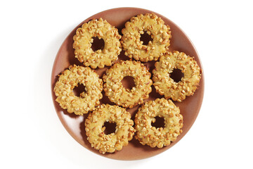 Cookies rings with nuts