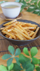 日本のお菓子｜芋ケンピと緑茶