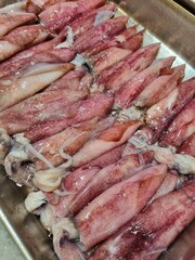 Squid is sold in traditional markets or supermarkets