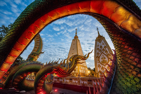 THAILAND UBON RATCHATHANI WAT PHRA THAT NONG BUA