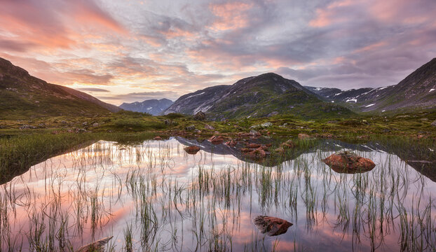 Berg Safossenipa, Gaularfjellet, Vestland, Norwegen