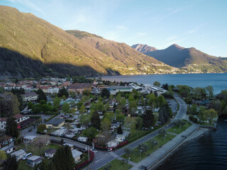 Naklejka premium A marvelous panoramic view of the city and the Mountains around it