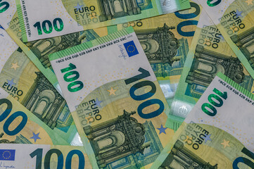 neue 100 Euro-Geldscheine