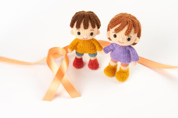 あみぐるみ人形　オレンジリボン運動　イメージ