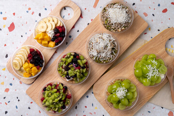 Berry, kiwi, Greek yogurt, plain, yogurt, fruit, nuts, fruits, vegetables, vegan, salad