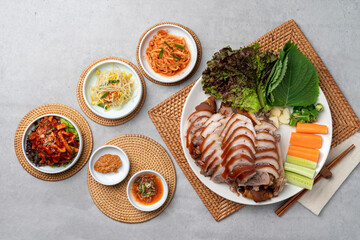 Korean food, jokbal, oriental medicine, pork, boiled pork, cold vegetables, maeyang, tray, noodles, mini, green onion pancake, mung bean pancake, red pepper pancake, side dish, salted shrimp