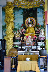 Conveniently located on the town of Nha trang, Long Son Pagoda is one of the most revered Buddhist temples in Central Vietnam.