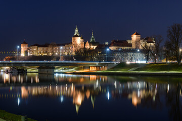 Wawel Castle at night - obrazy, fototapety, plakaty