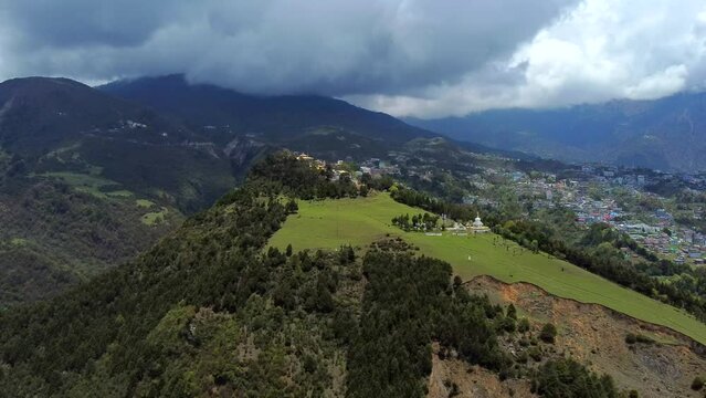 Tawang monastery, located in tawang city of tawang district in the Indian state of arunachal pradesh, is the largest monastery in India and second largest in the world.