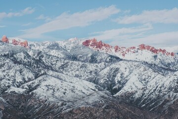 Obraz premium snow covered mountains