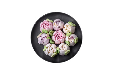 Beautiful tasty marshmallows in the form of tulip buds - 755027379