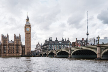 Fototapeta na wymiar bridge, water, london england, modern city, urban, architecture, street photo
