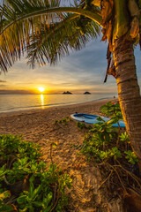 Beach sunrise at Lanikai in Kailua, Oahu, Hawaii - obrazy, fototapety, plakaty