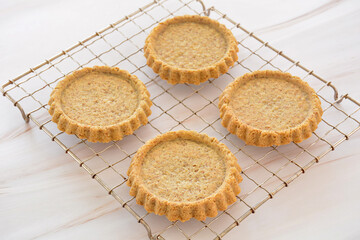 Almond and flax meal cakes