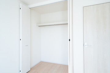 新築のクローゼット