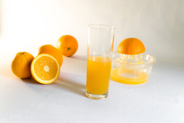 orange juice and oranges