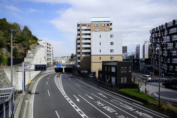 国道一号線　戸塚駅付近
