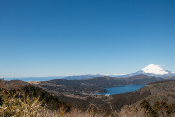 晴天の箱根と富士山