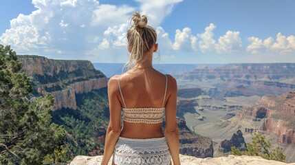 woman in the grand canyon - 755663143