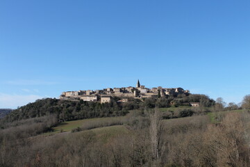 Fototapeta na wymiar Tarn et Garonne, village de Puycelci