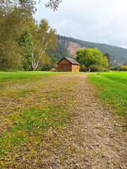 Fototapeta premium Small house on Cap Tourmente's trail