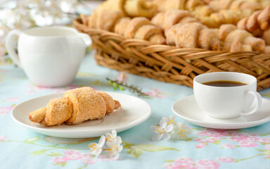 cup of coffee and cookies, croissant
