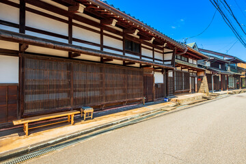 富山県　高岡市　吉久の町並み
