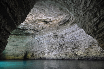 Sea caves in Vieste - 755725766