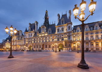 Frankreich, Paris, Ile de France, 4. Arrondissement, Hotel de Ville, Rathaus, Dämmerung,
