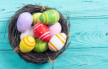 Easter eggs in basket - 755891996