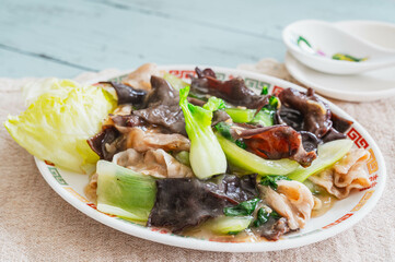 青梗菜と豚肉のあんかけ