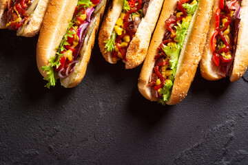 Hot dog . Traditional american fast food .