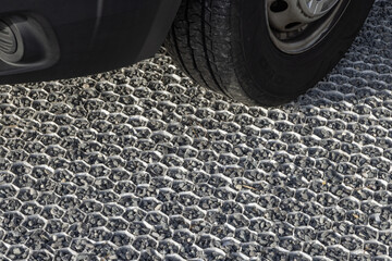 Stabilisateur de graviers pour parking