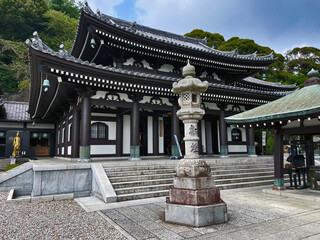 Japanese Zen Retreat: Kamakura's Temples and Gardens, Kamakura Hasedera, Japan