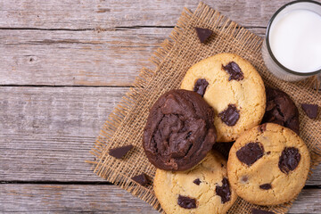 Group of homemade american chocolate cookies - 755928703