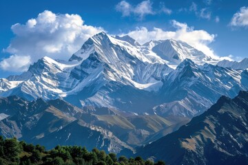 Obraz premium Snow covered mountains in a scenic mountain range. Perfect for travel and nature concepts.