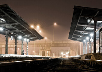 Retro perony © Dorota