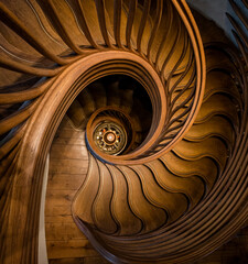 wooden spiral staircase  - 755987367