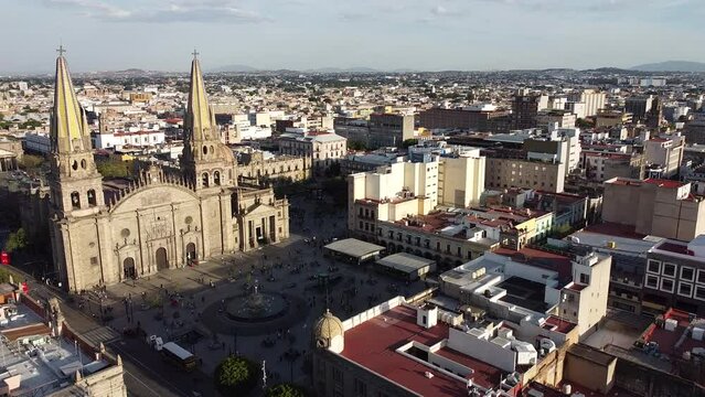 Guadalajara, M&eacute;xico. Aerial shot, Drone, travelling over a city and a cathedral, downtown Guadalajara