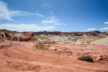 Fototapeta na wymiar Extraterrestrial kind of landscape in Valley of Fire state park, Nevada, USA 
