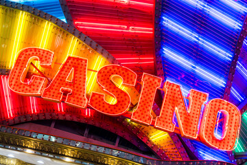 Casino neon sign at outdoor in the evening - 756074980