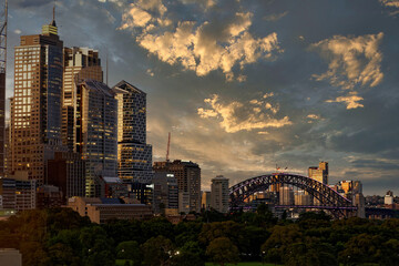 シドニーのハーバーブリッジ遠景