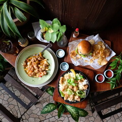 FOOD AND BEVERAGE PICTURE COMMERCIAL USED RESTAURANT