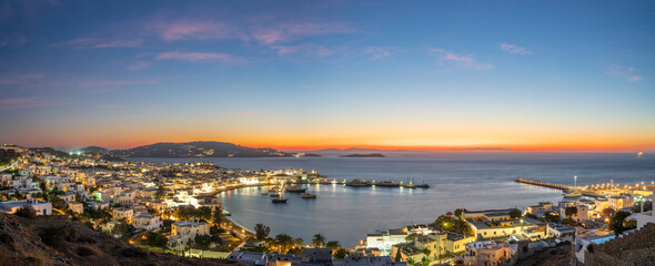 Fototapeta na wymiar Coast of Mykonos town at sunset. Greece. Europe